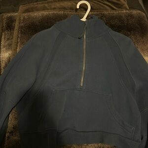 Lululemon Half zip scuba
